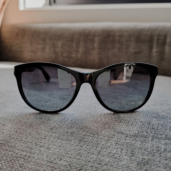 Dolce & Gabbana Sunglasses, Black - Picture 4 of 7